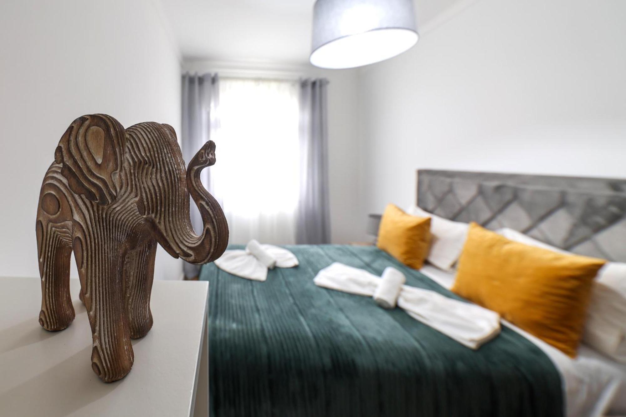 Quartos Da Tia Laura Homestay Nazare